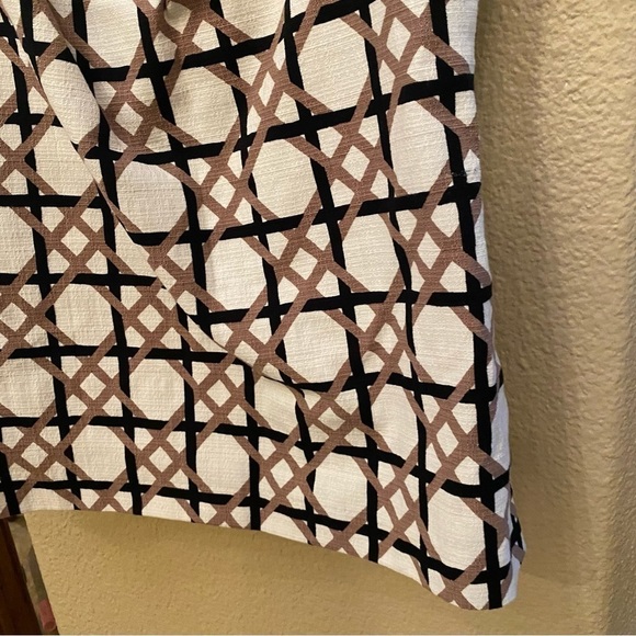 TRINA TURK Women Danie Geometric Neutral Color Sleeveless Top Size XS - Picture 12 of 12